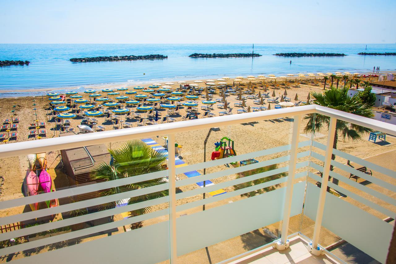 Hotel Ideal Cupra Marittima Bagian luar foto